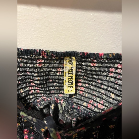 Free people ruffled lace up cami size small - Picture 4 of 5